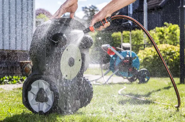 Robot koszący Husqvarna 310 Mark II